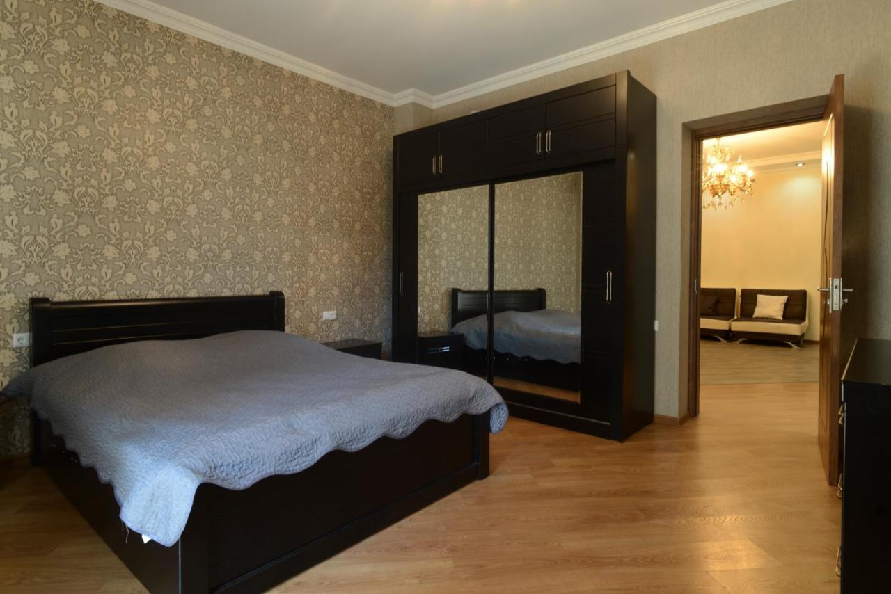 Old Tbilisi Apartment Екстер'єр фото