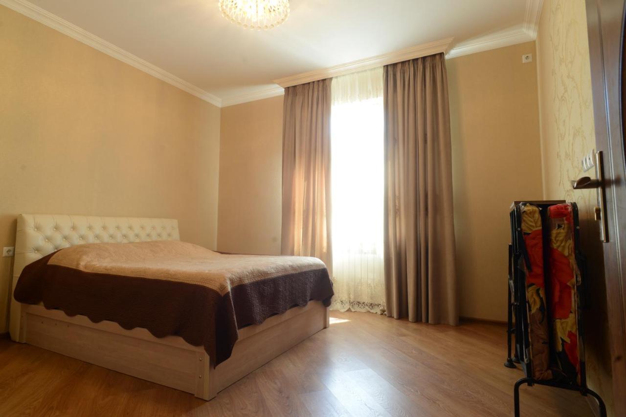 Old Tbilisi Apartment Екстер'єр фото
